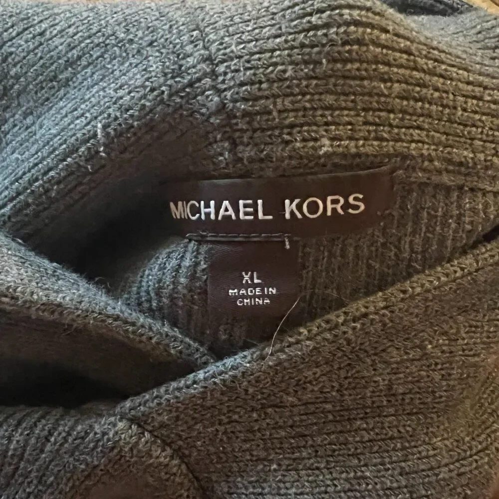 Michael Kors issues 192 no